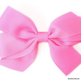 Medium Hot Pink Bow