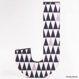 lettera in legno J - trama triangoli neri