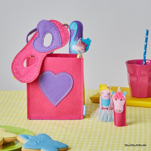 Pre-Filled Heart Design Party Bag