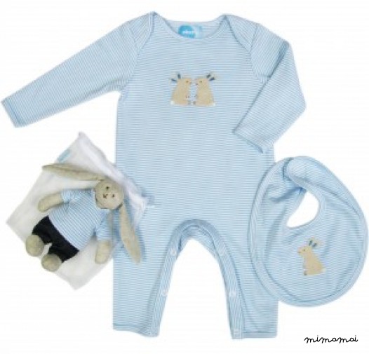 Kissing bunnies baby gift set