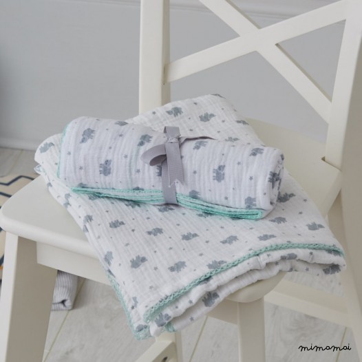 Lamb print muslin swaddle blanket
