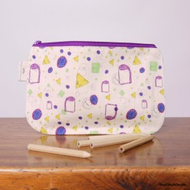 T&ograve;he purple picture pencil case