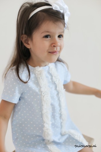 Summer girls dress, blue and white polka dot cotton with ruffled lace