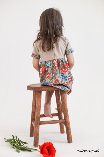 Linen summer dress with floral pattern