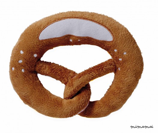 Rustling pretzel Plush with floral costume fabric