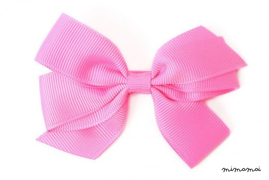 Medium Hot Pink Bow