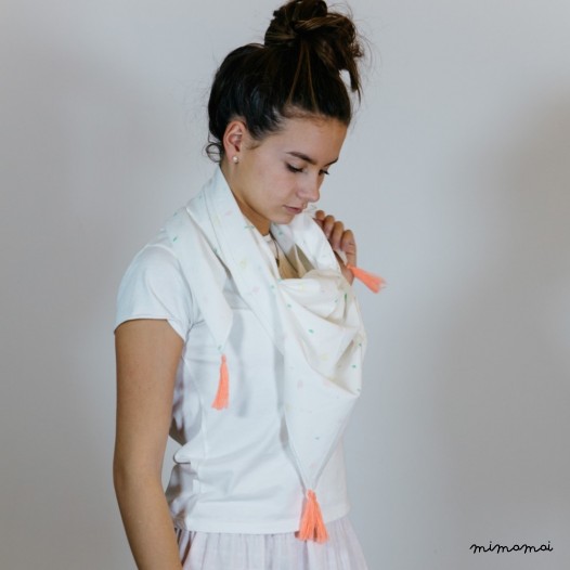 Foulard imprim&eacute; corail tutti frutti