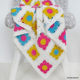 BRIGHT GRANNY SQUARE CROCHET BLANKET KIT - 3 SIZES AVAILABLE