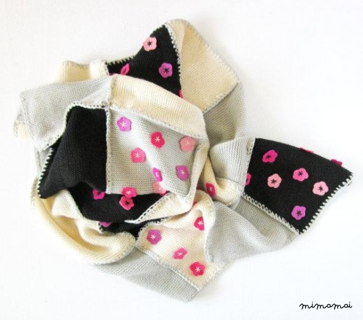 Maglia coperta Patchwork Baby, rosa grigio nero. 100% lana.