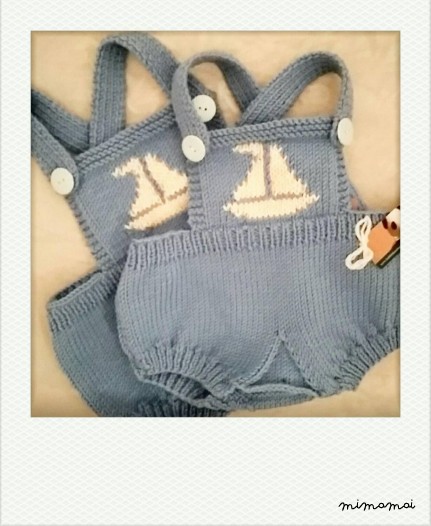 knitted romper suit, baby knit, baby gift, sunsuit in blue Merino