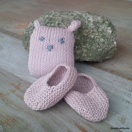 Baby shoes and knitted rabbit, handmade knitwear of organic cotton, pale rose