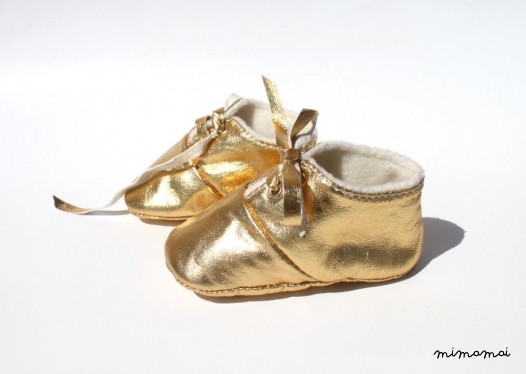 12-18 Months Slippers / Baby Shoes Lamb Leather glitter dore golden gold