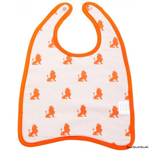Carott bib that never look dirty