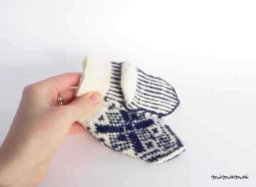 Wool baby boy socks - newborn gift, baby shower - navy blue and white