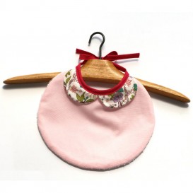 bavoir-chic-col-claudine-rose-fleurs-1