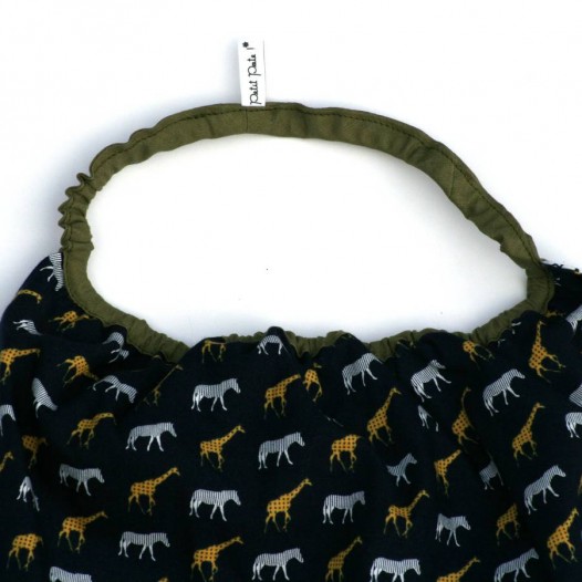 serviette-cantine-elastiquee-enfant-zebre-4