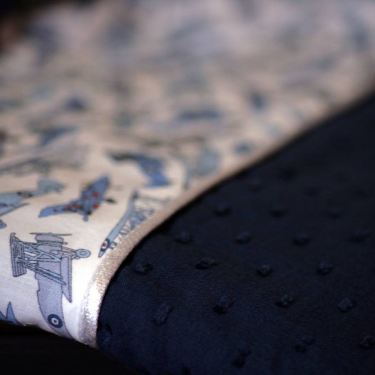 Couverture-bebe-Liberty-TomsJet-Polaire-bleu-toronto-3