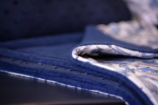 Couverture-bebe-Liberty-TomsJet-Polaire-bleu-toronto-4