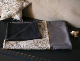 couverture-naissance-bebe-gris-liberty-adelajda-etoiles-3