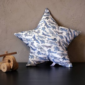 Coussin-etoile-Liberty-Toms-Jet-1