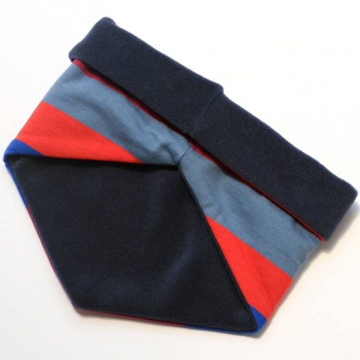 Loup-y-es-tu-snood-ecole-detail-dos-2