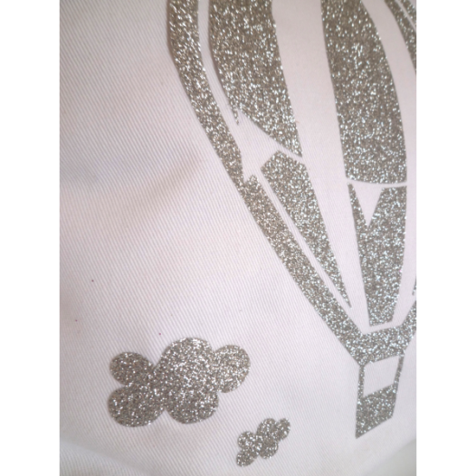 coussin-en-liberty-betsy-fluo-the-et-sssbeige-dehoussable-.jpg