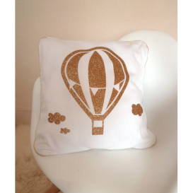 coussin-en-coton-blanc-montgolfiere-ddddehoussable-.jpg