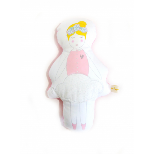 poupee-blonde-brune-ou-rousse-decsssoration-chambre-bebe-enfant-.jpg