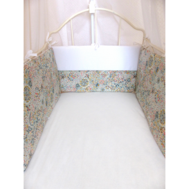 tour-de-lit-en-plumetis-blanc-dehoussable.jpg