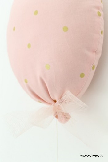 Ballon &laquo; Louise &raquo; p&ecirc;che et or