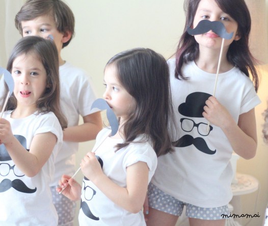 PIJAMA MOUSTACHE MENINA