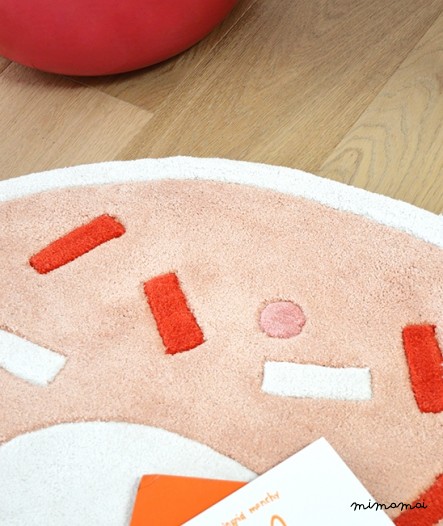 Tapis b&eacute;b&eacute; forme donuts orange pastel