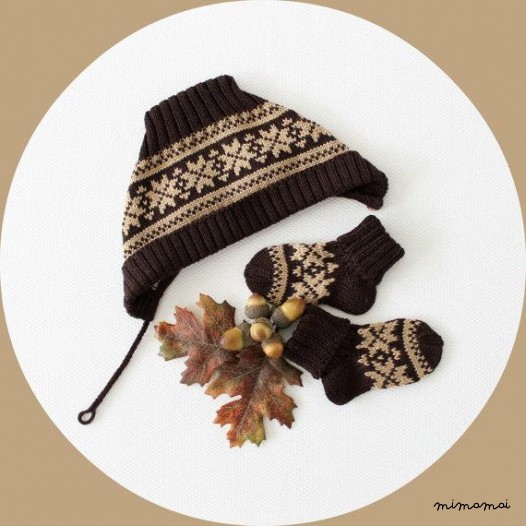 Maglia bambino vestito, berretto e calzini jacquard cammello/marrone
