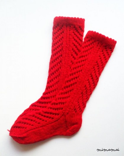 Babies/Children's knitted lambswool knee-high lace socks/stockings