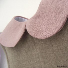 Natural linen Peter Pan collar bib