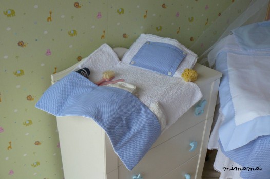 Fasciatoio portatile "Fiori", puro cotone piqu&eacute; e spugna