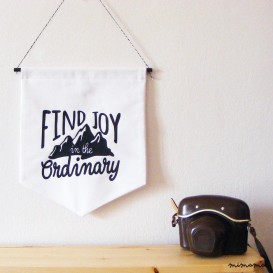 Wall Banner "Find Joy in the Ordinary"