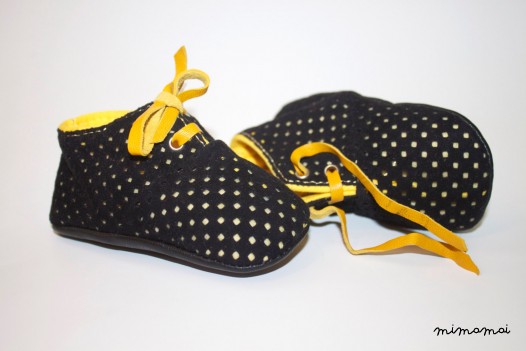 6-12 Months Slippers / Baby Shoes Lamb Leather Black and mustard yellow