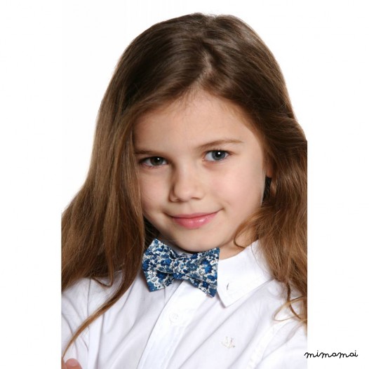 Child blue "Liberty" pattern bow tie, cotton