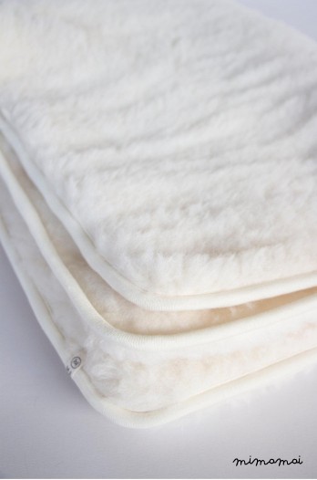 Merino wool baby blanket
