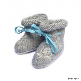Chaussons bottines alpaga grise et ruban bleu pois blancs