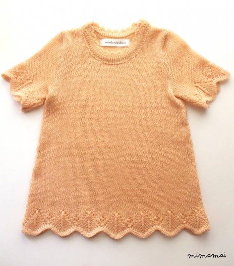 Babygirls/Girls knitted Virgin wool short sleeve dress with lace