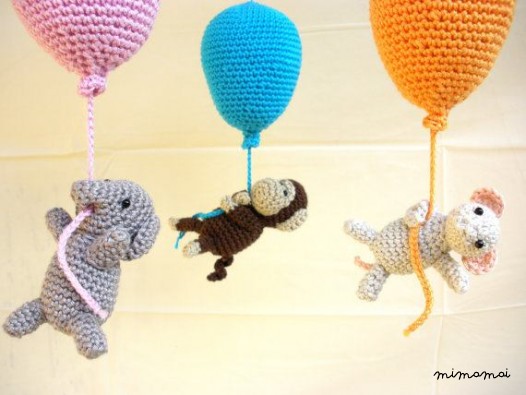 Crib Mobile - Crochet Mobile - Balloon Mobile