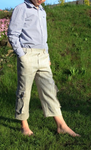 Linen bermudas with cargo pockets
