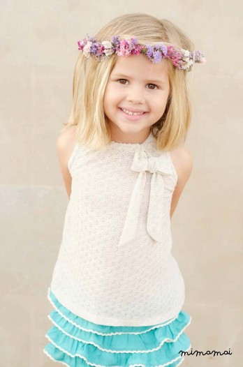 Sleeveless Top , Fine knit blouse, Beige blouse, Fashion girl, Fashion summer girl, Top young girl