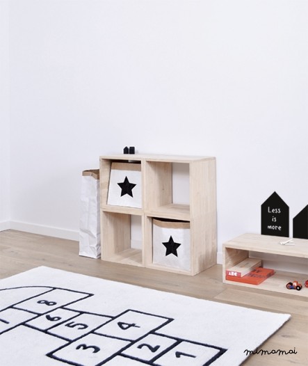 Tapis marelle pour chambre d'enfant