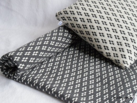 Baby Cot Blanket Set/Grey & Cream