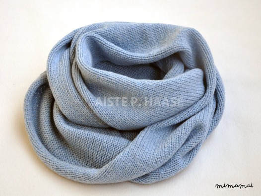Cashmere infinity scarf, Serenity color