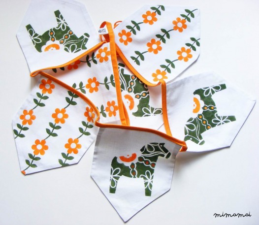 SCANDINAVIAN DALA HORSE FABRIC BUNTING