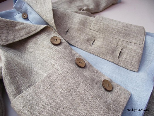 Natural linen outfit - jacket and short pants